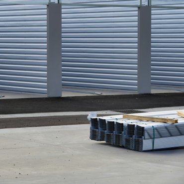 Jak dobrać profil aluminiowy do konkretnego zastosowania? Najważniejsze parametry i właściwości